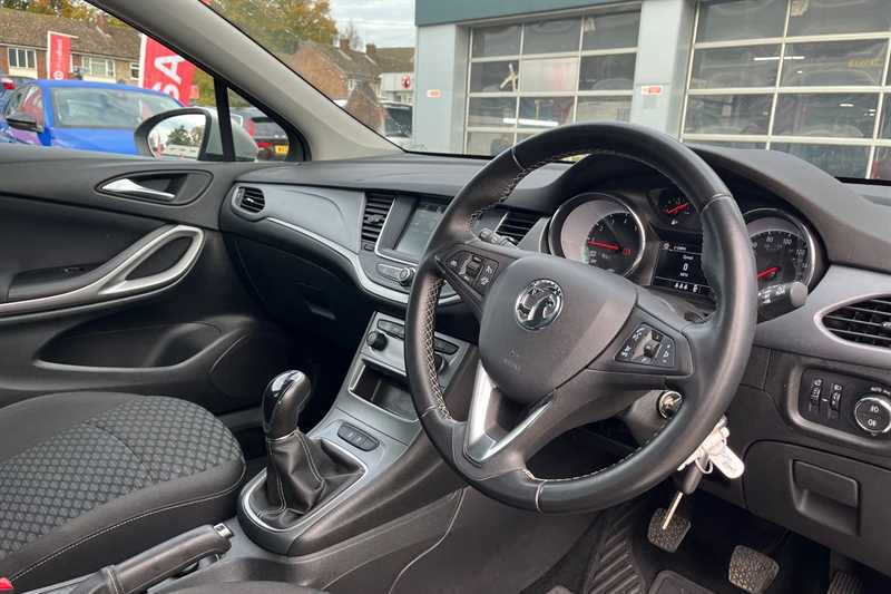 Used Vauxhall Astra 2018 for sale - 76351799: Photo 14