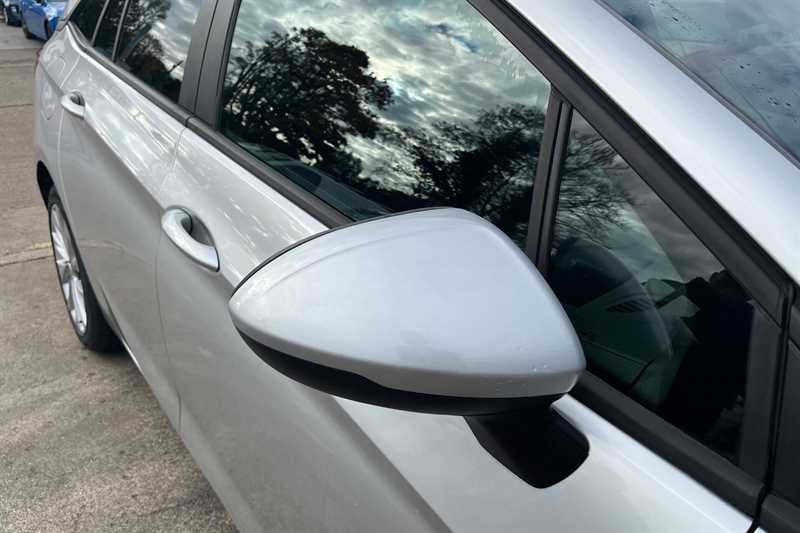Used Vauxhall Astra 2018 for sale - 76351799: Photo 34