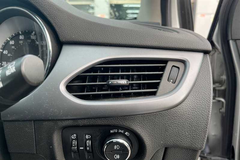 Used Vauxhall Astra 2018 for sale - 76351799: Photo 37