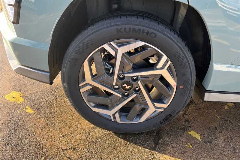 Used Hyundai KONA 2025 for sale - 76598041: Photo 9