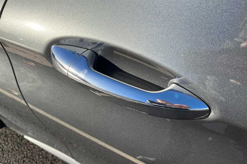 Used Mercedes-Benz C Class 2018 for sale - 76524851: Photo 33