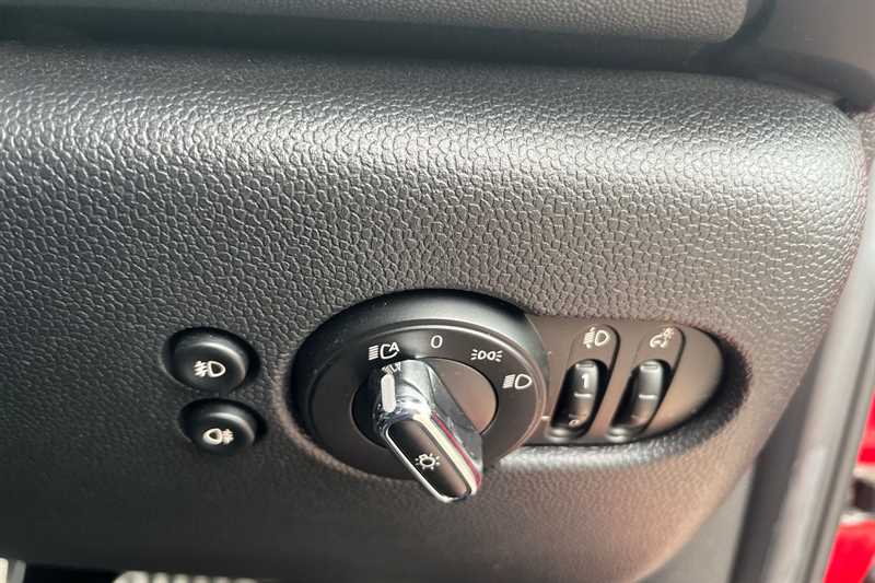 Used MINI Hatch 2019 for sale - 77727913: Photo 38