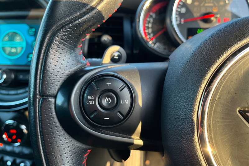 Used MINI Hatch 2018 for sale - 77309217: Photo 21