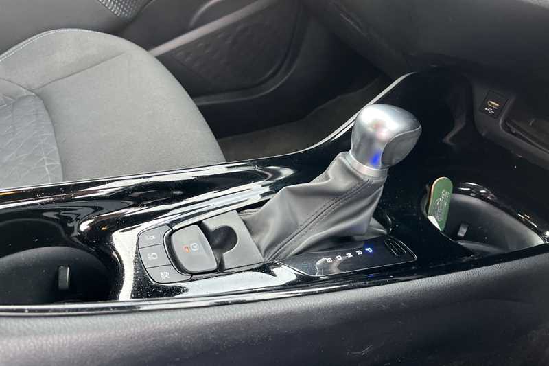 Used Toyota C-HR 2020 for sale - 77699870: Photo 39