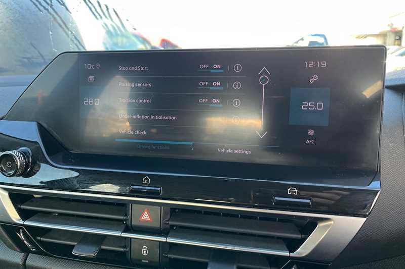 Used Citroen C4 2022 for sale - 76956324: Photo 17