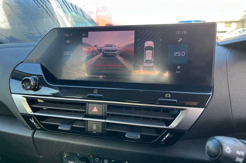 Used Citroen C4 2022 for sale - 76956324: Photo 19