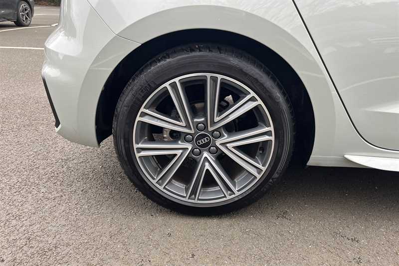 Used Audi A1 for sale - 77863271: Photo 9