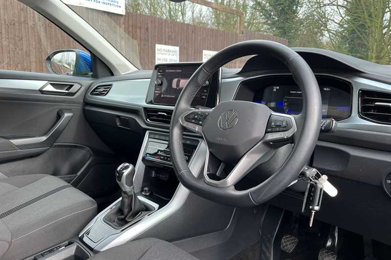 Used Volkswagen T-Roc 2022 for sale - 77699956: Photo 14