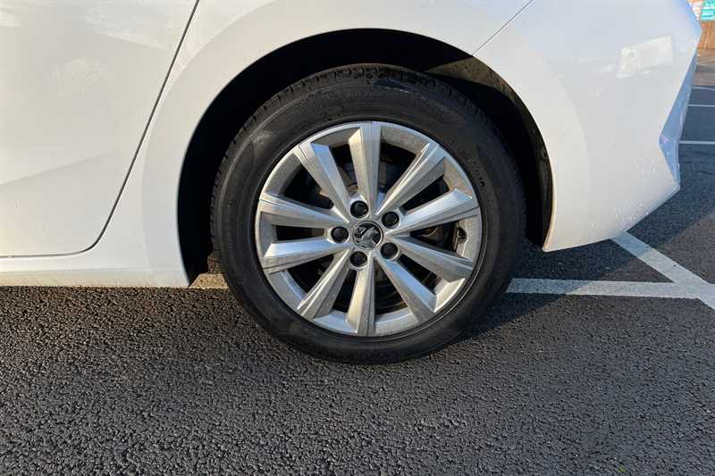 Used Vauxhall Astra 2023 for sale - 77899938: Photo 11