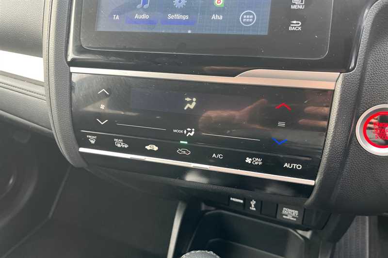 Used Honda Jazz 2019 for sale - 76448485: Photo 15