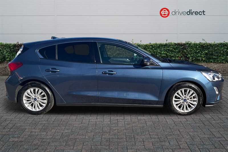 Used Ford Focus 2019 for sale - 76075612: Photo 2
