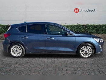 Used Ford Focus 2019 for sale - 76075612: Photo 2