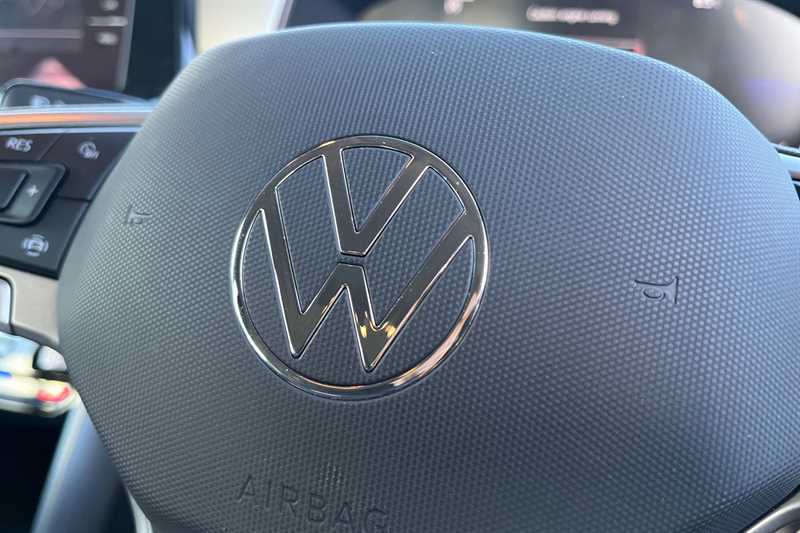 Used Volkswagen T-Roc 2024 for sale - 77416517: Photo 40