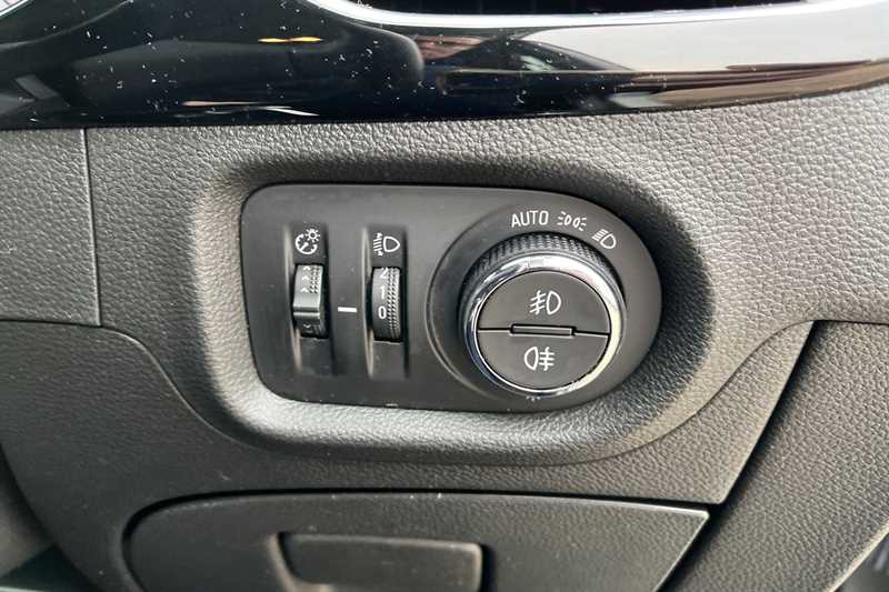 Used Vauxhall Astra for sale - 77349659: Photo 38