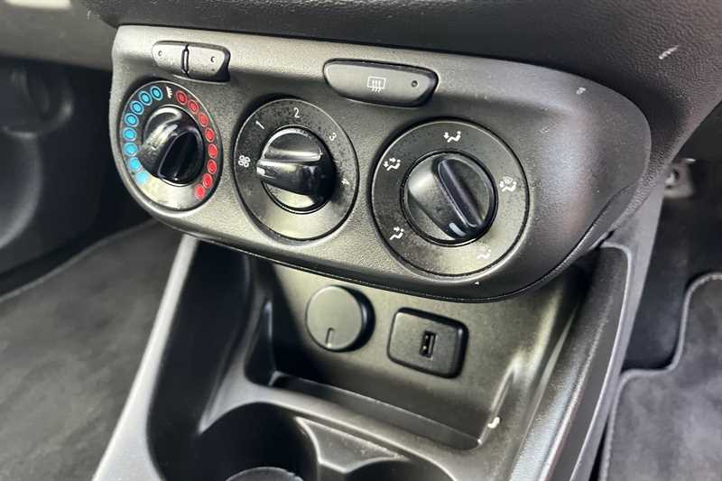 Used Vauxhall Corsa 2018 for sale - 76593831: Photo 15