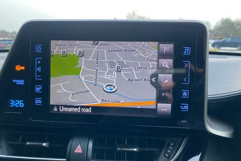 Used Toyota C-HR 2018 for sale - 77895807: Photo 18