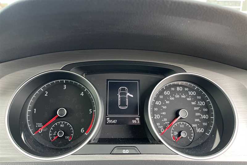 Used Volkswagen Golf 2016 for sale - 77929845: Photo 20