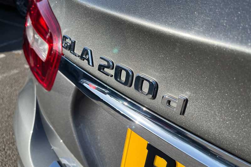 Used Mercedes-Benz GLA 2017 for sale - 77773117: Photo 30