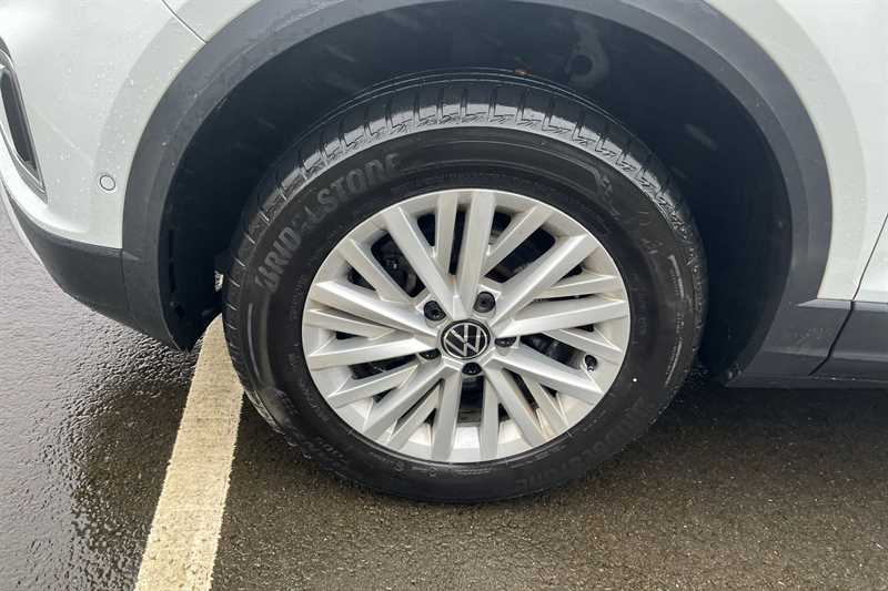 Used Volkswagen T-Roc 2023 for sale - 77562179: Photo 11