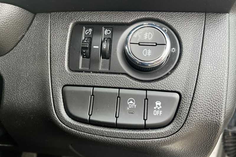 Used Vauxhall Viva 2019 for sale - 77894809: Photo 38