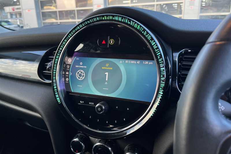 Used MINI Hatch 2023 for sale - 77322138: Photo 17