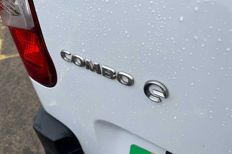Used Vauxhall Combo Electric 2024 for sale - 77445043: Photo 30