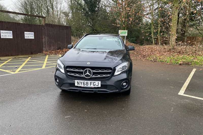 Used Mercedes-Benz GLA 2018 for sale - 77430376: Photo 2