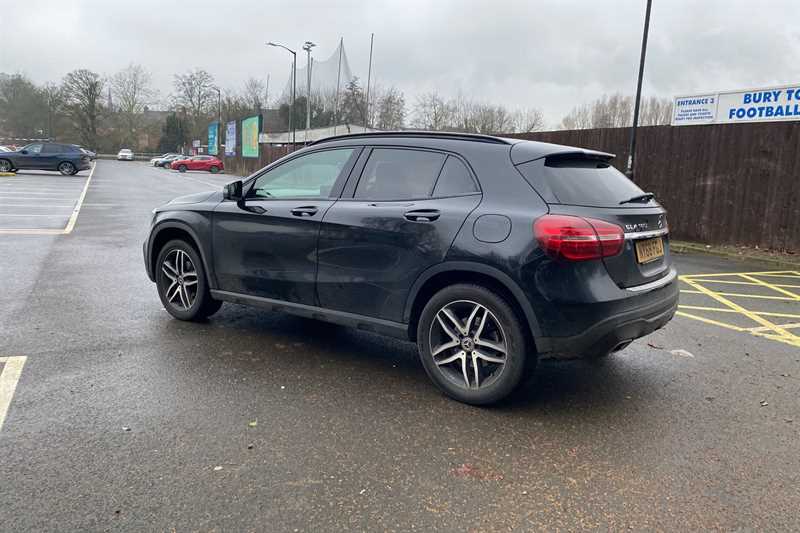 Used Mercedes-Benz GLA 2018 for sale - 77430376: Photo 4
