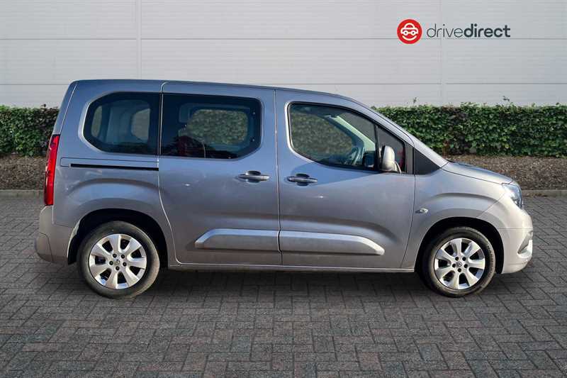 Used Vauxhall Combo Life 2019 for sale - 76876497: Photo 2