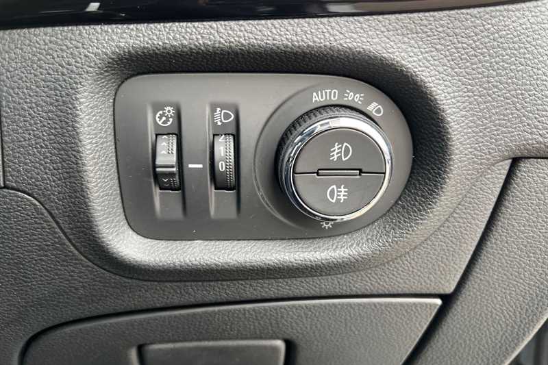 Used Vauxhall Astra 2021 for sale - 77895108: Photo 37