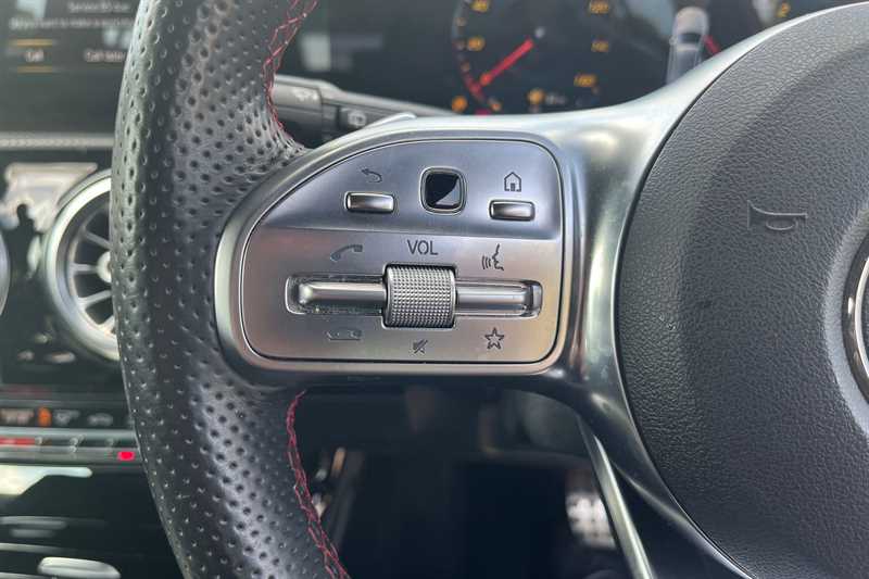 Used Mercedes-Benz A-Class 2018 for sale - 76944926: Photo 21