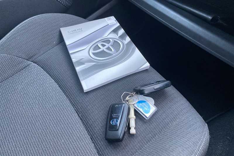 Used Toyota C-HR 2018 for sale - 77711996: Photo 36