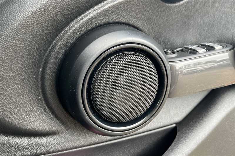 Used MINI Hatch 2019 for sale - 76877142: Photo 27