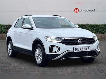 Used Volkswagen T-Roc 2023 for sale - 77812106: Photo
