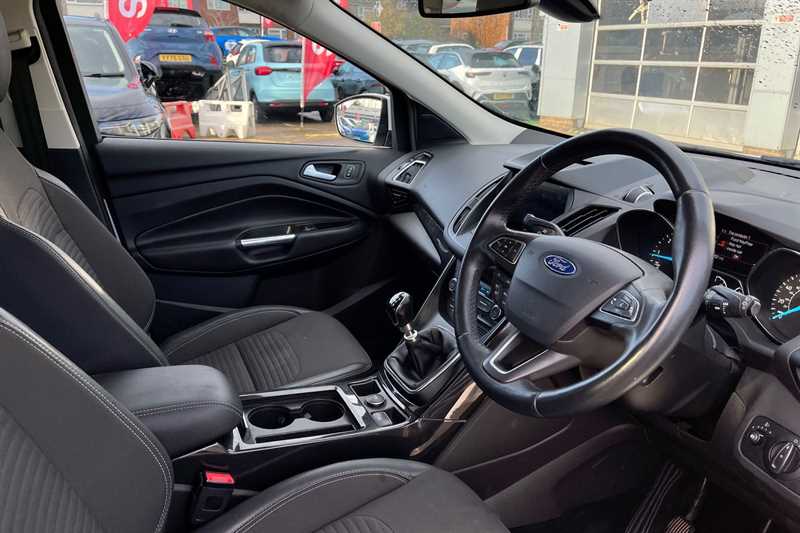 Used Ford Kuga 2017 for sale - 76857328: Photo 13