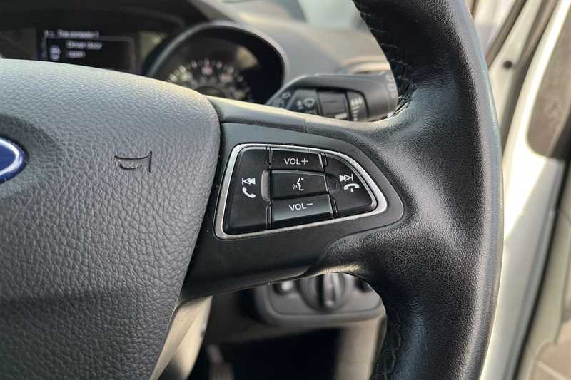 Used Ford Kuga 2017 for sale - 76857328: Photo 22