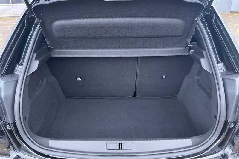 Used Peugeot 208 2022 for sale - 76789937: Photo 25