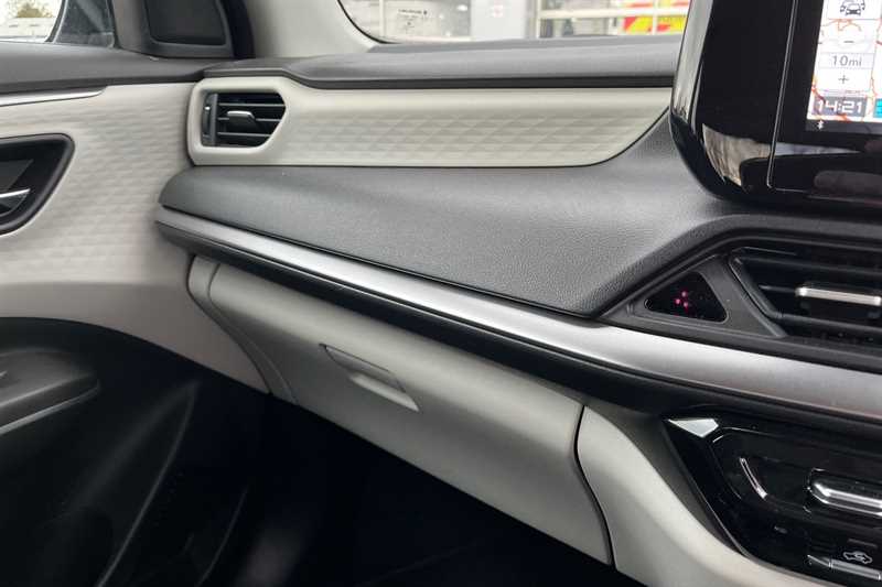 Used Suzuki Swift 2024 for sale - 77362596: Photo 40