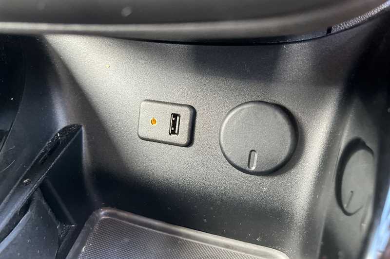 Used Vauxhall Corsa 2015 for sale - 77886843: Photo 39