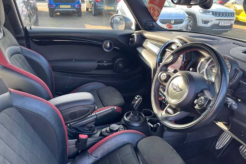 Used MINI Hatch 2018 for sale - 77929231: Photo 13