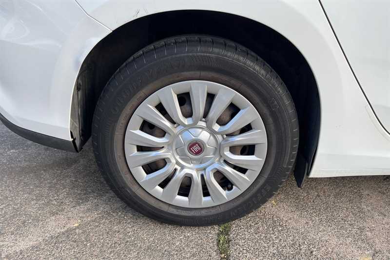 Used Fiat Tipo 2017 for sale - 76391117: Photo 11