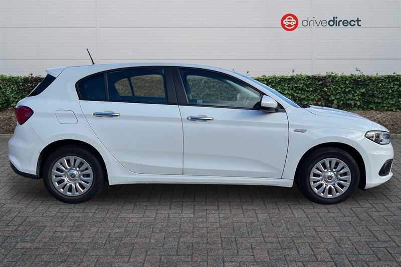 Used Fiat Tipo 2017 for sale - 76391117: Photo 2
