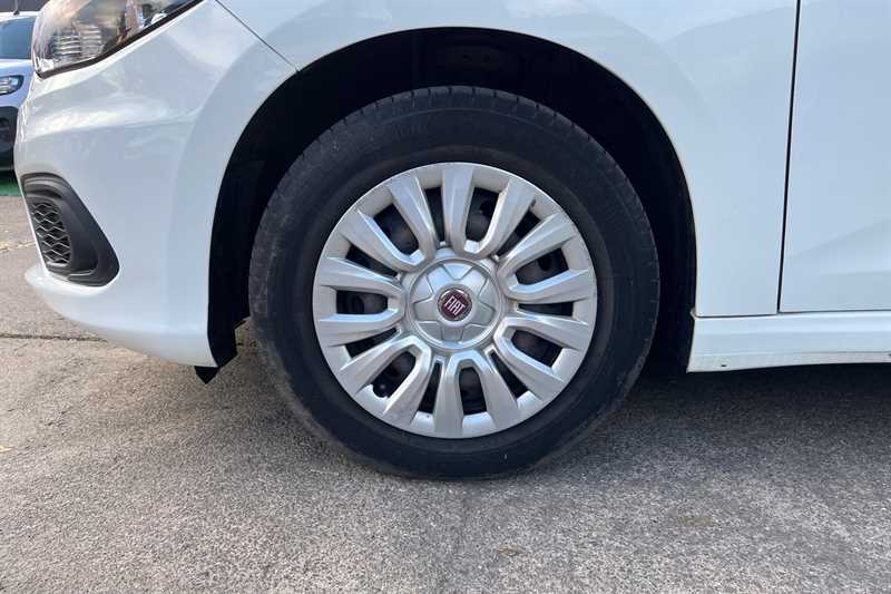 Used Fiat Tipo 2017 for sale - 76391117: Photo 9