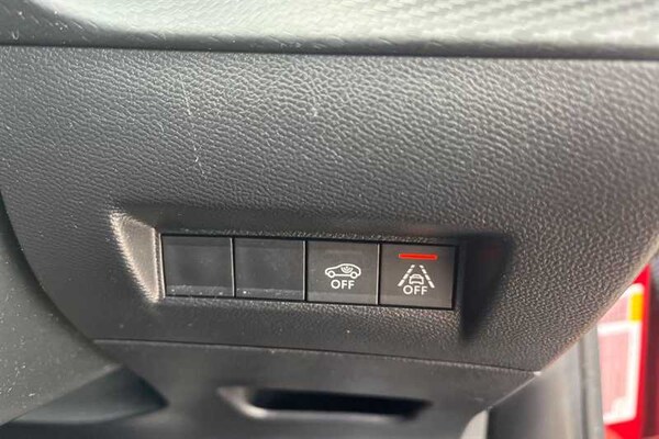 Used Peugeot 2008 2022 for sale - 76124954: Photo 37