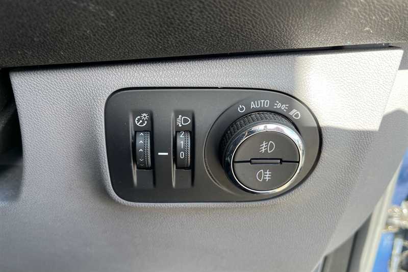 Used Vauxhall Corsa for sale - 77863134: Photo 37