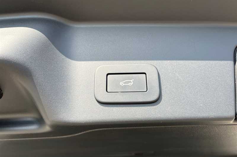 Used Land Rover Range Rover Evoque 2022 for sale - 76504235: Photo 37