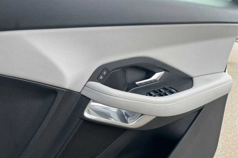 Used Jaguar E-Pace 2021 for sale - 77712018: Photo 16