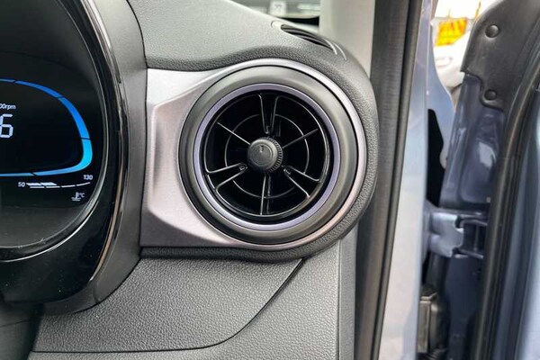 Used Hyundai i10 2025 for sale - 76176499: Photo 38