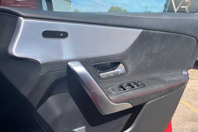 Used Mercedes-Benz A-Class 2018 for sale - 76504227: Photo 16