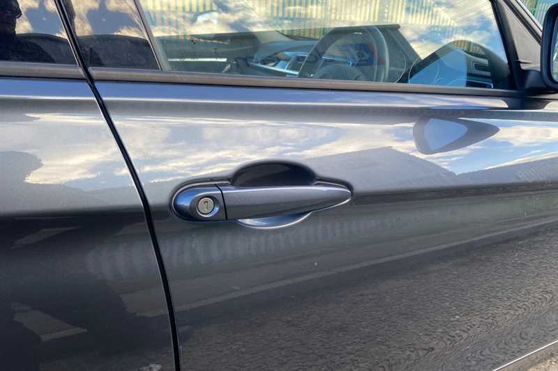 Used BMW 3 Series 2016 for sale - 77043268: Photo 33